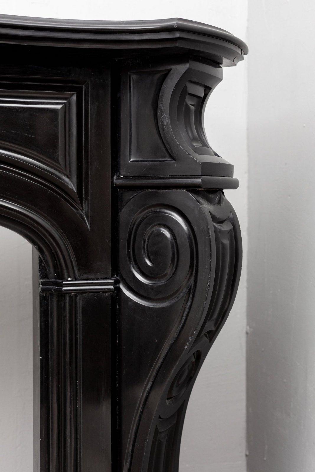 Black marble, surround fireplace, noir de maizy.