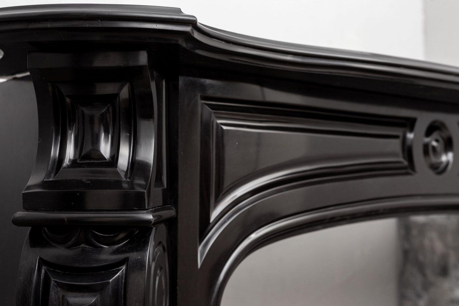 Black marble, surround fireplace, noir de maizy.