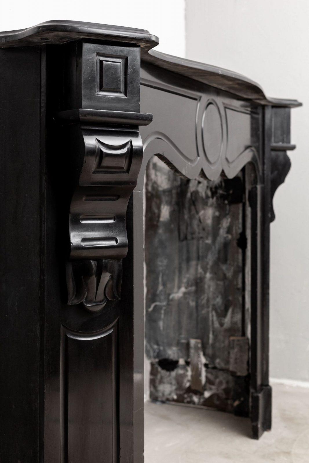Black marble, surround fireplace, noir de maizy.