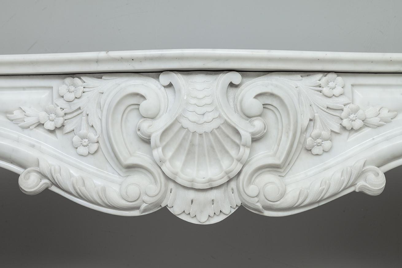 LOUIS XV CARRRARA WHITE MARBLE ANTIQUE FIREPLACE - Afbeelding 2