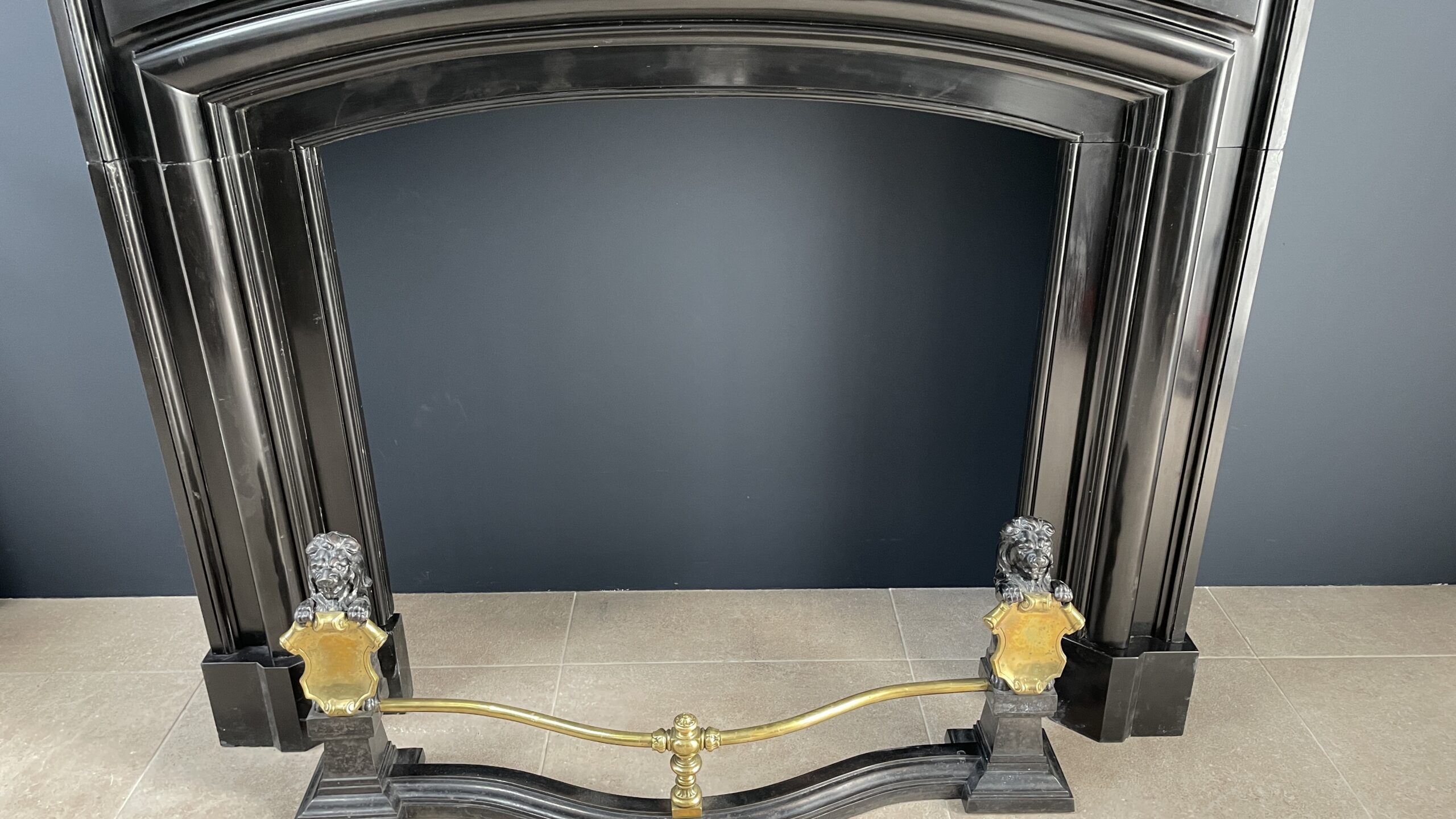 Beautiful Neoclassical Noir De Mazy Black Marble Antique Front Fireplace - Image 4