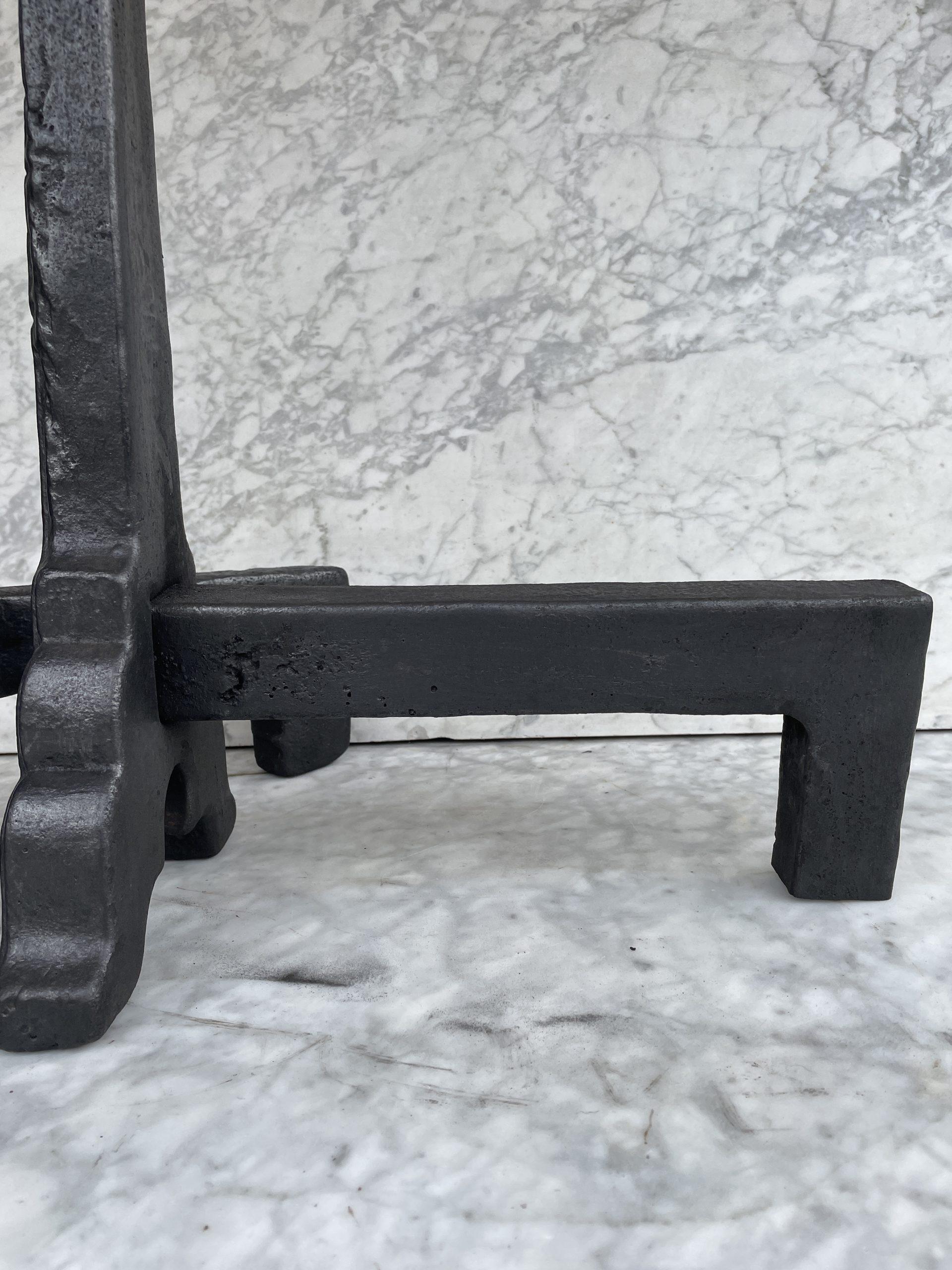 Set Antieke Franse Gietijzeren Hoge Stookbokken - Afbeelding 6