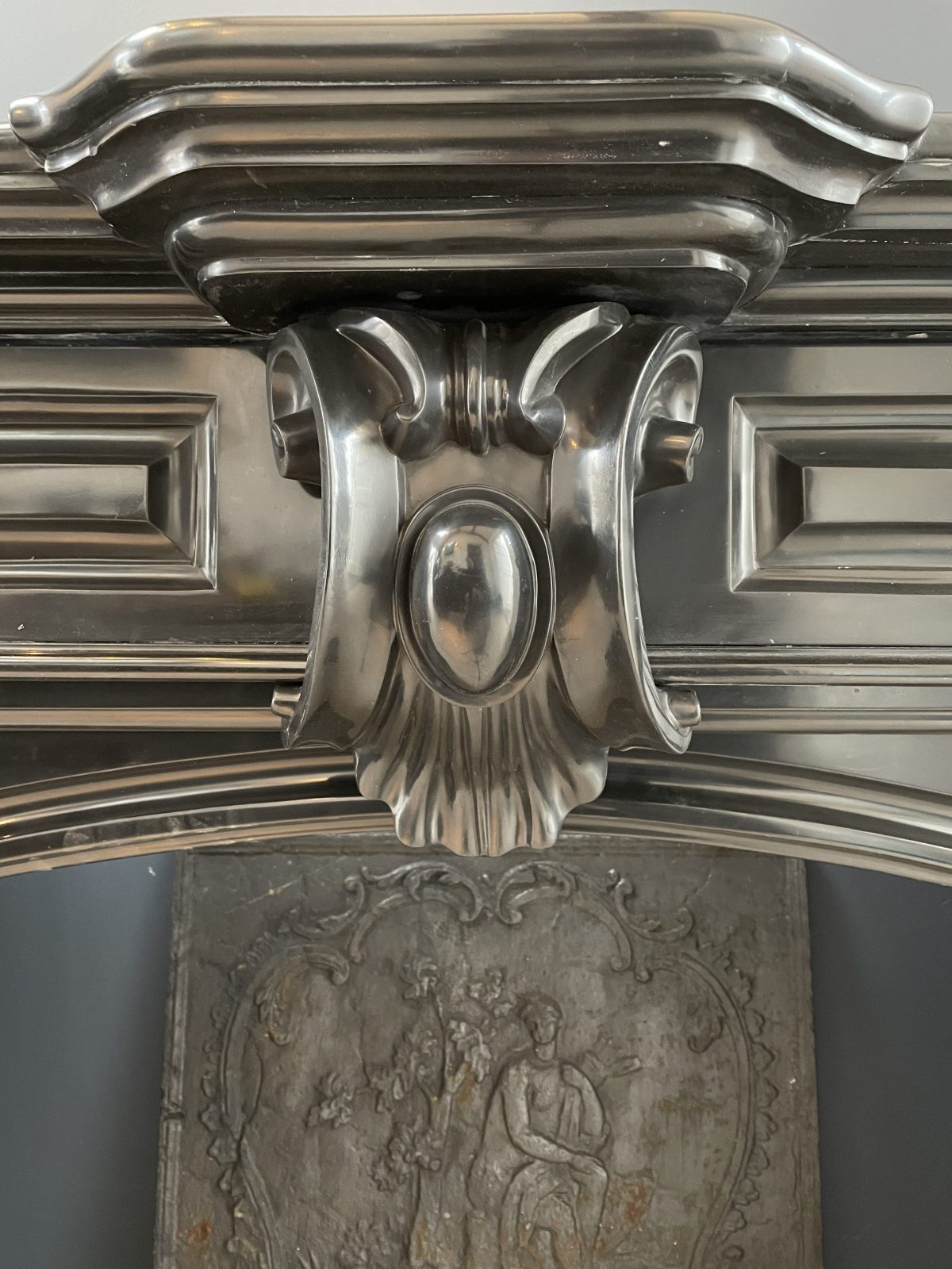 Beautiful Louis XVI Noir de Mazy Antique Circulation Fireplace - Image 26