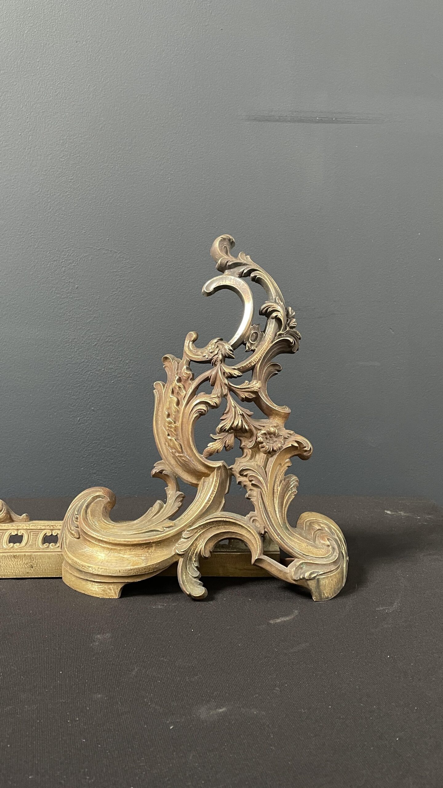 Beautiful Antique French Fender adjustable - Image 3