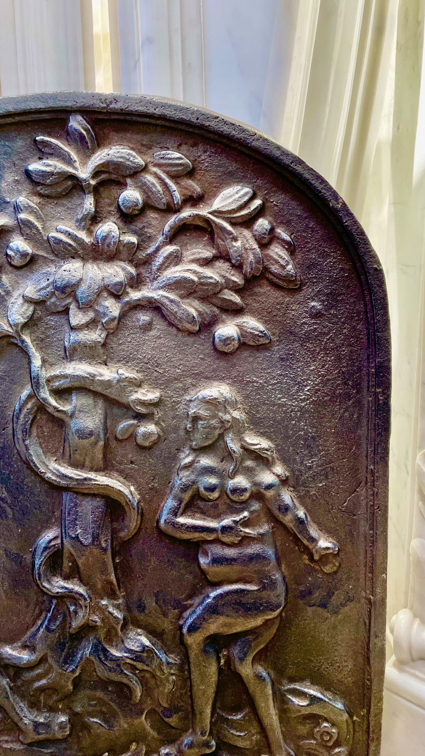 Antieke haardplaat Adam and Eve