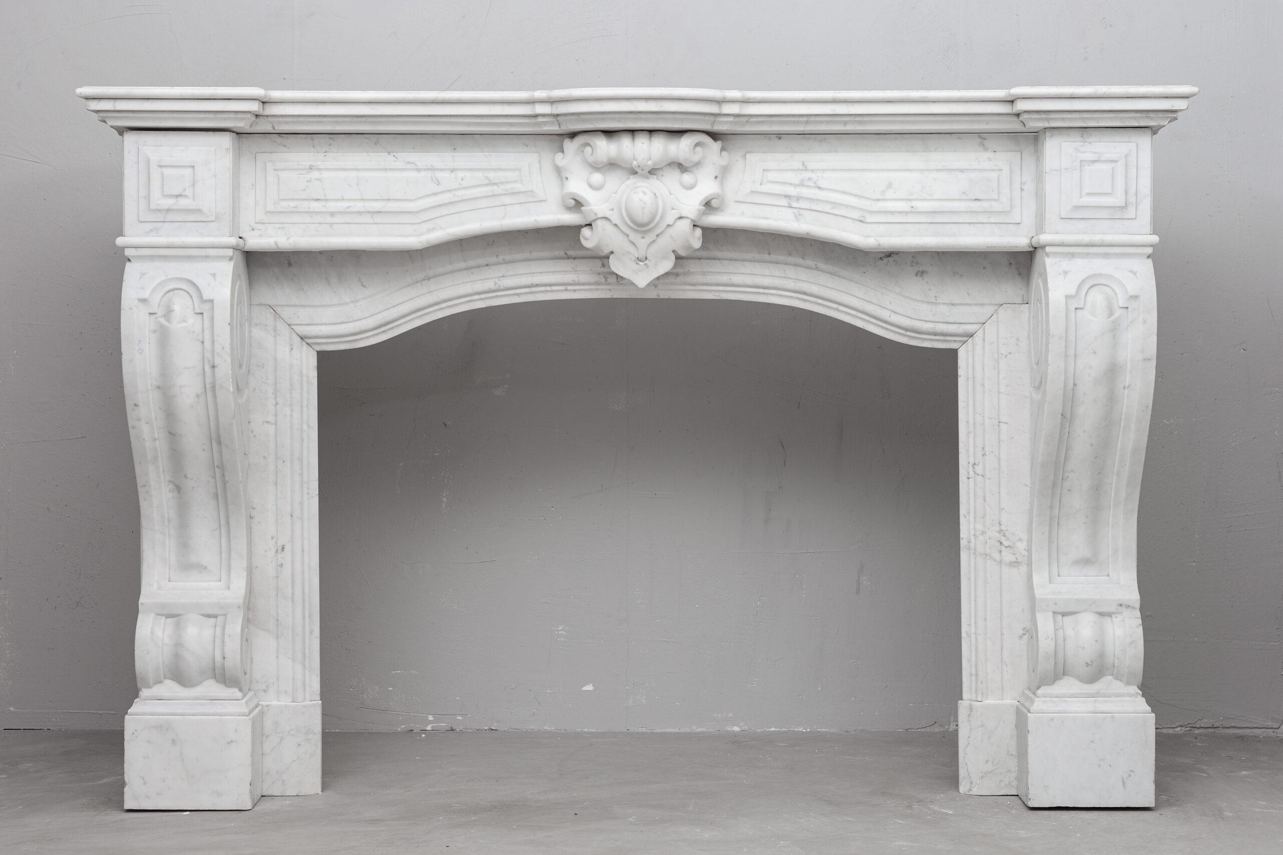 Carrara antieke schouw