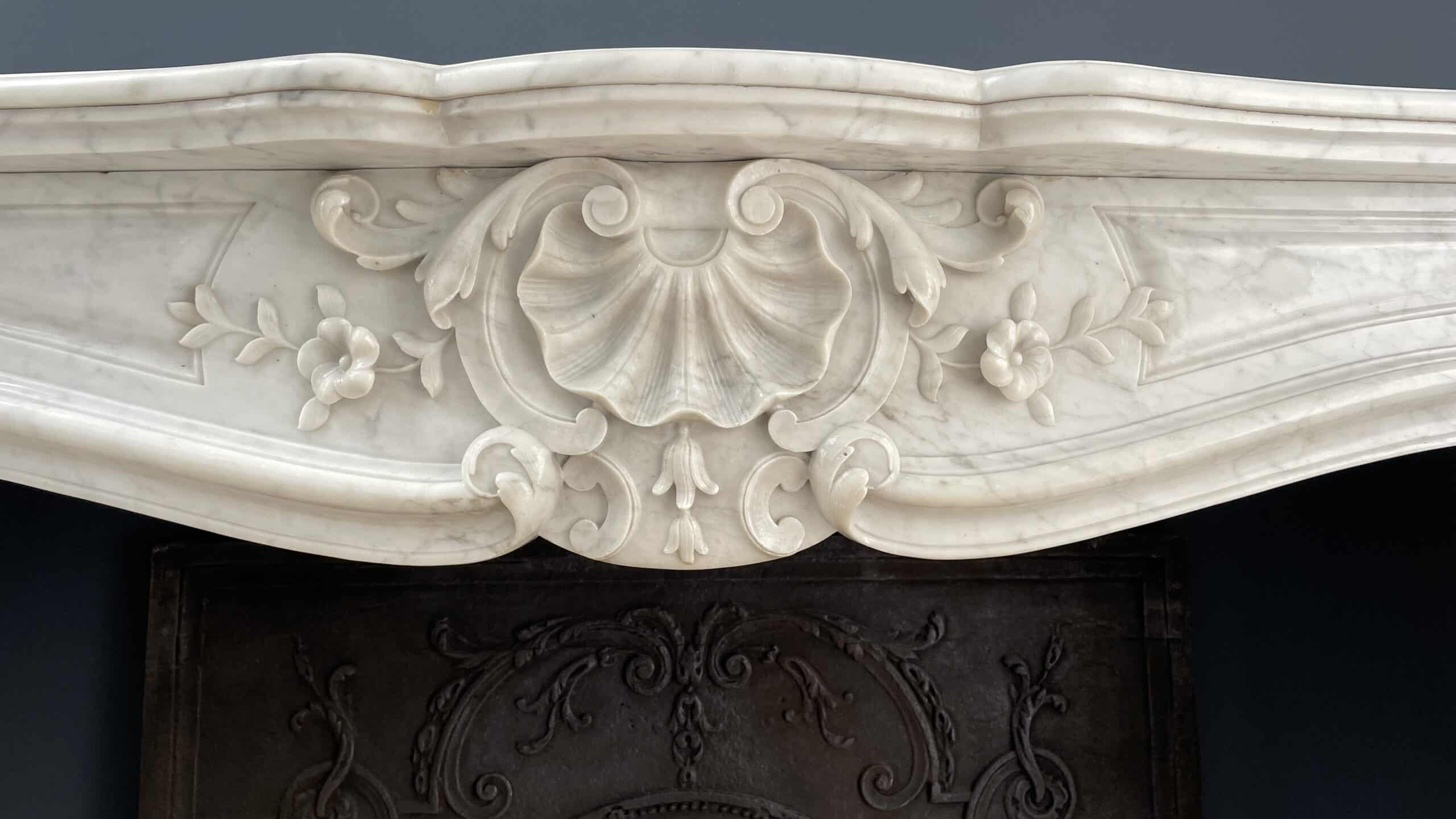 Franse Luxe Antieke Carrara Marmer Front Schouw - Afbeelding 5