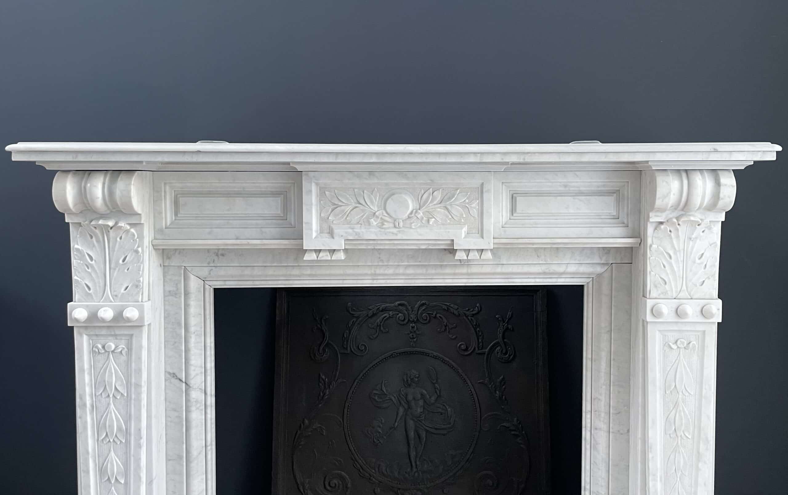 Witte schouw Carrara marmer