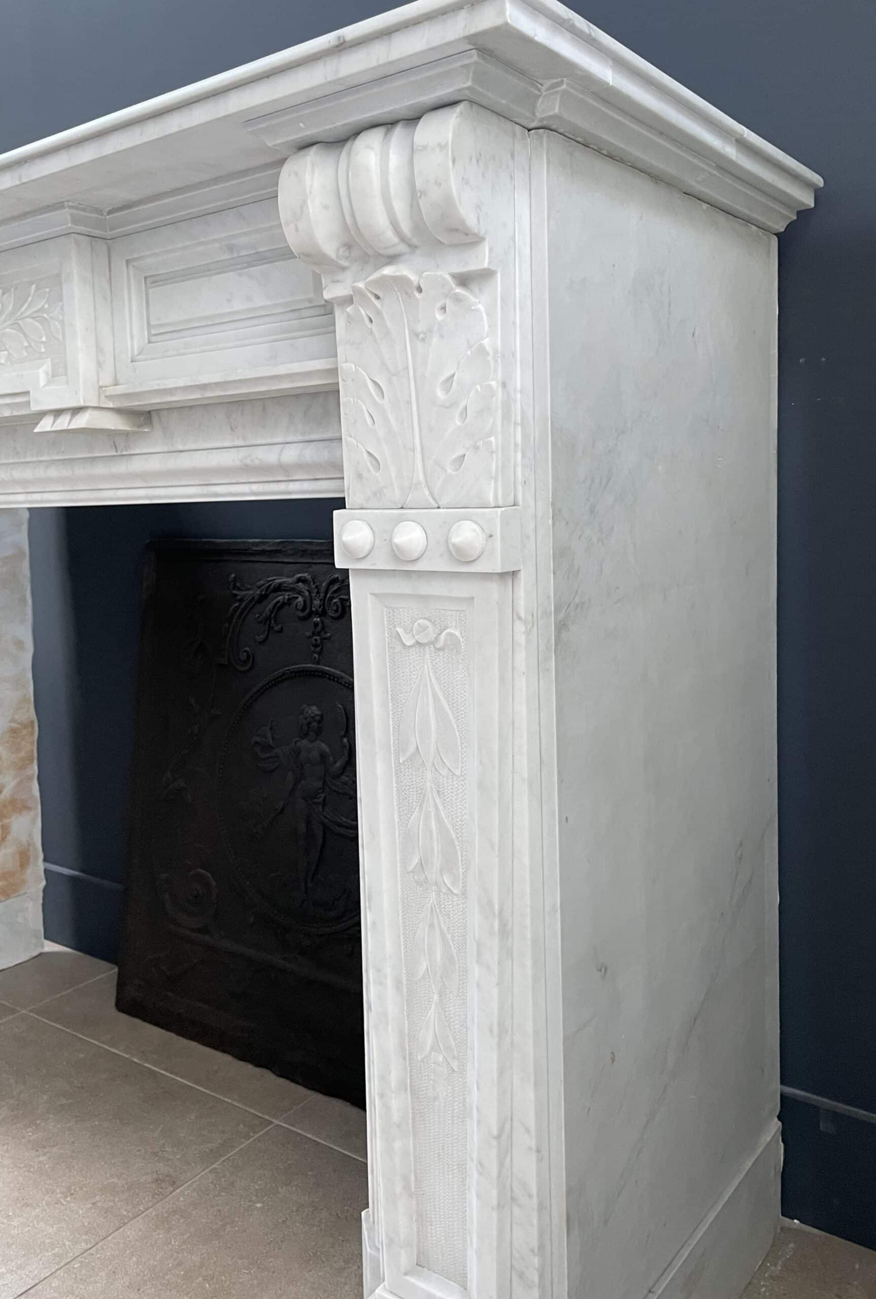 Witte schouw Carrara marmer
