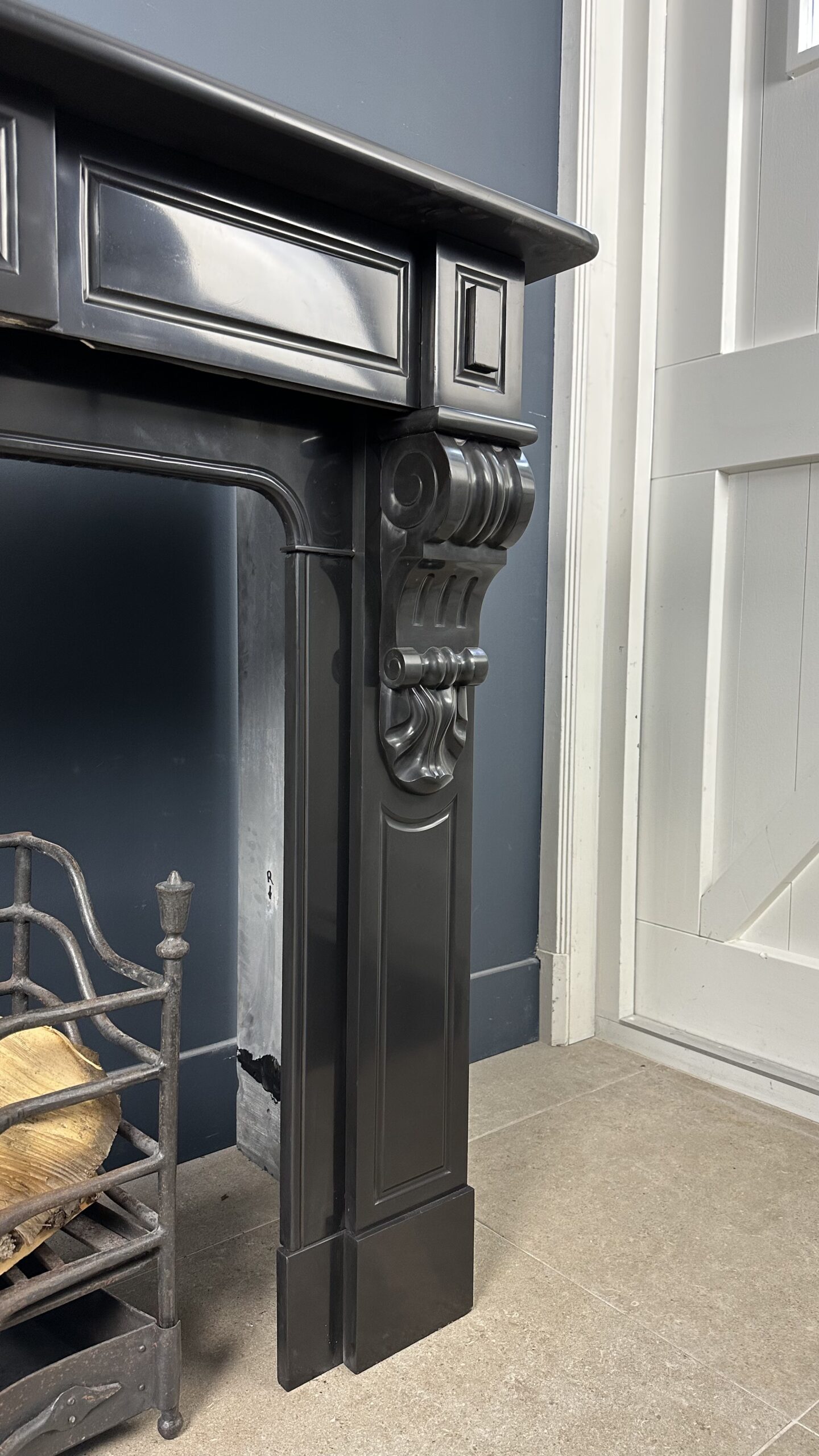 Beautiful Deep Antique Circular Fireplace Black Marble - Image 4