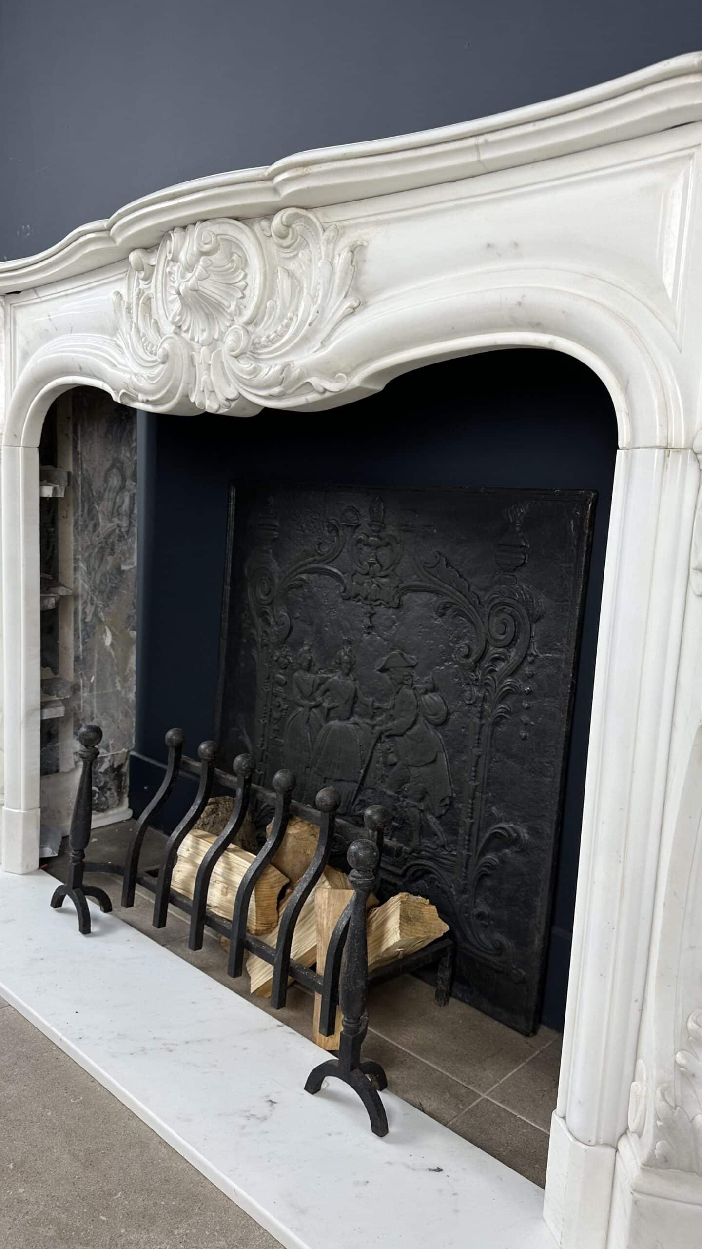 Antieke Franse Schelp Schouw Antqiue Marble Fireplace