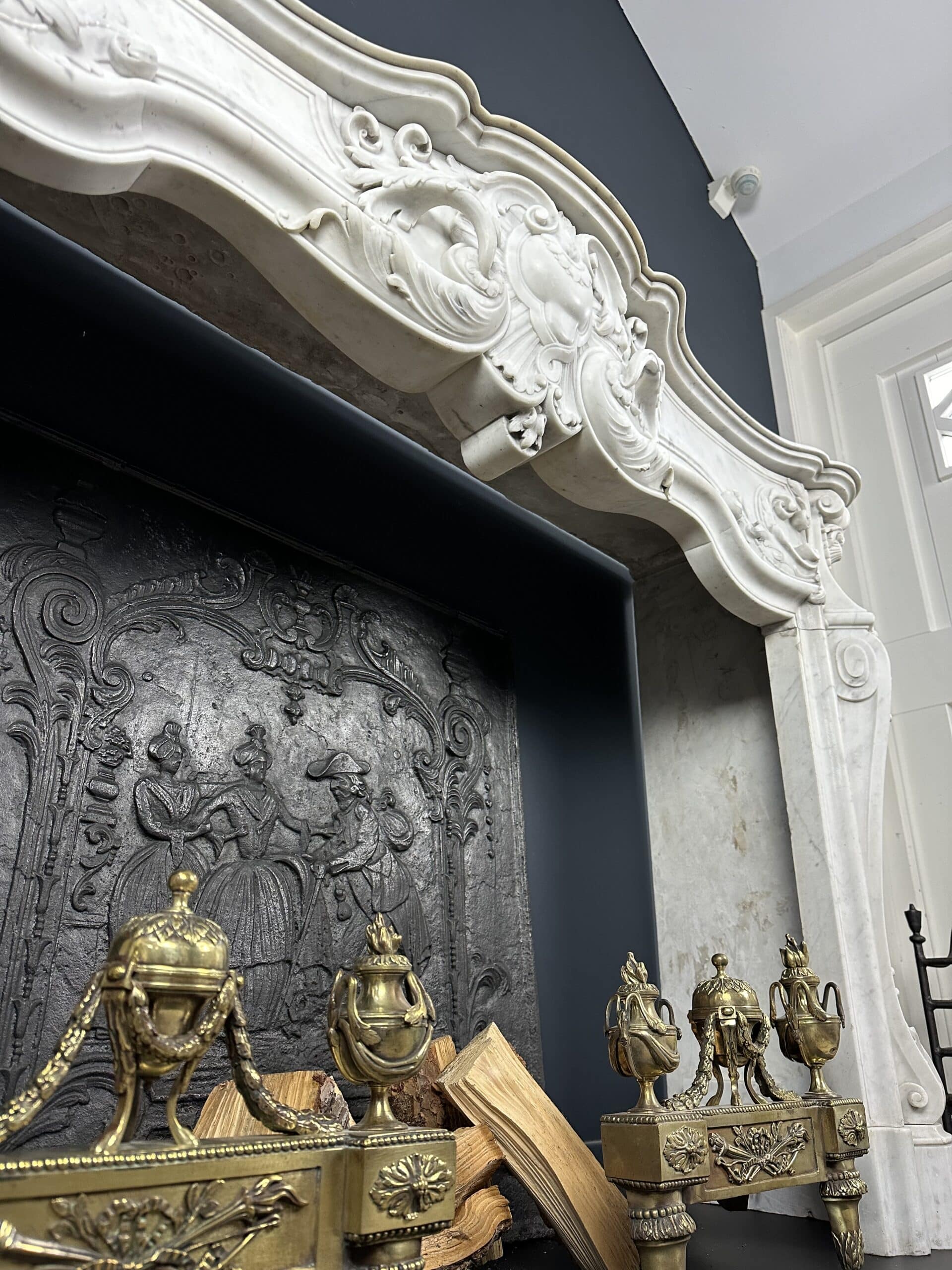 Antieke schouw wit Louis XV