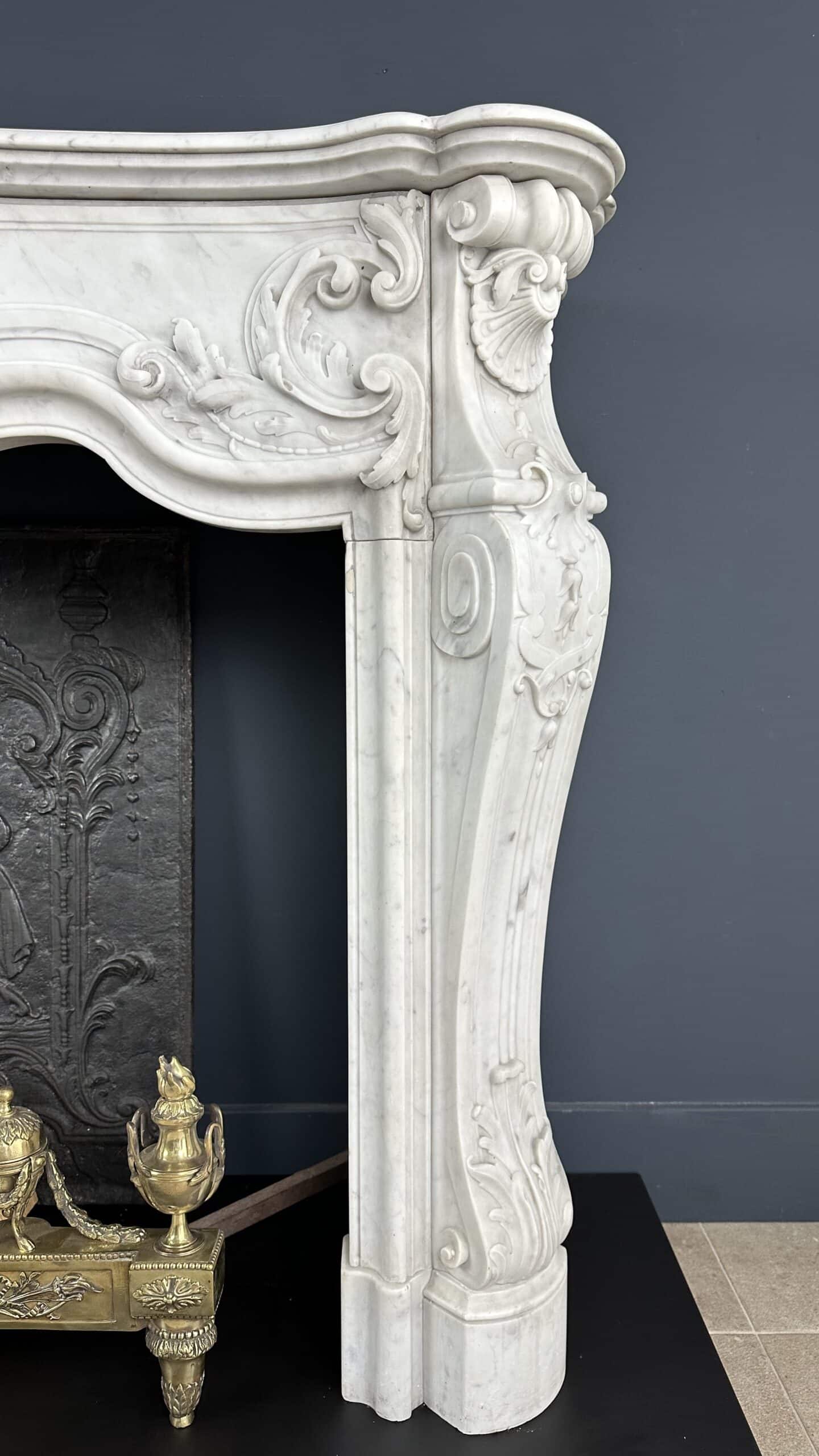 Antieke schouw wit Louis XV