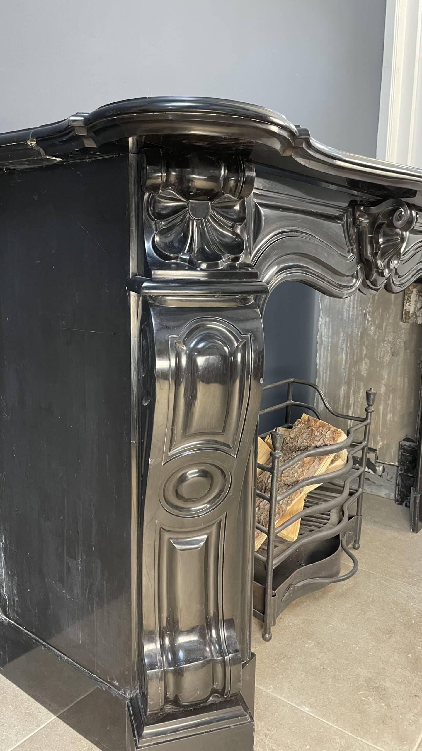 Black Marble Antique Shell Circular Fireplace 45 Degrees