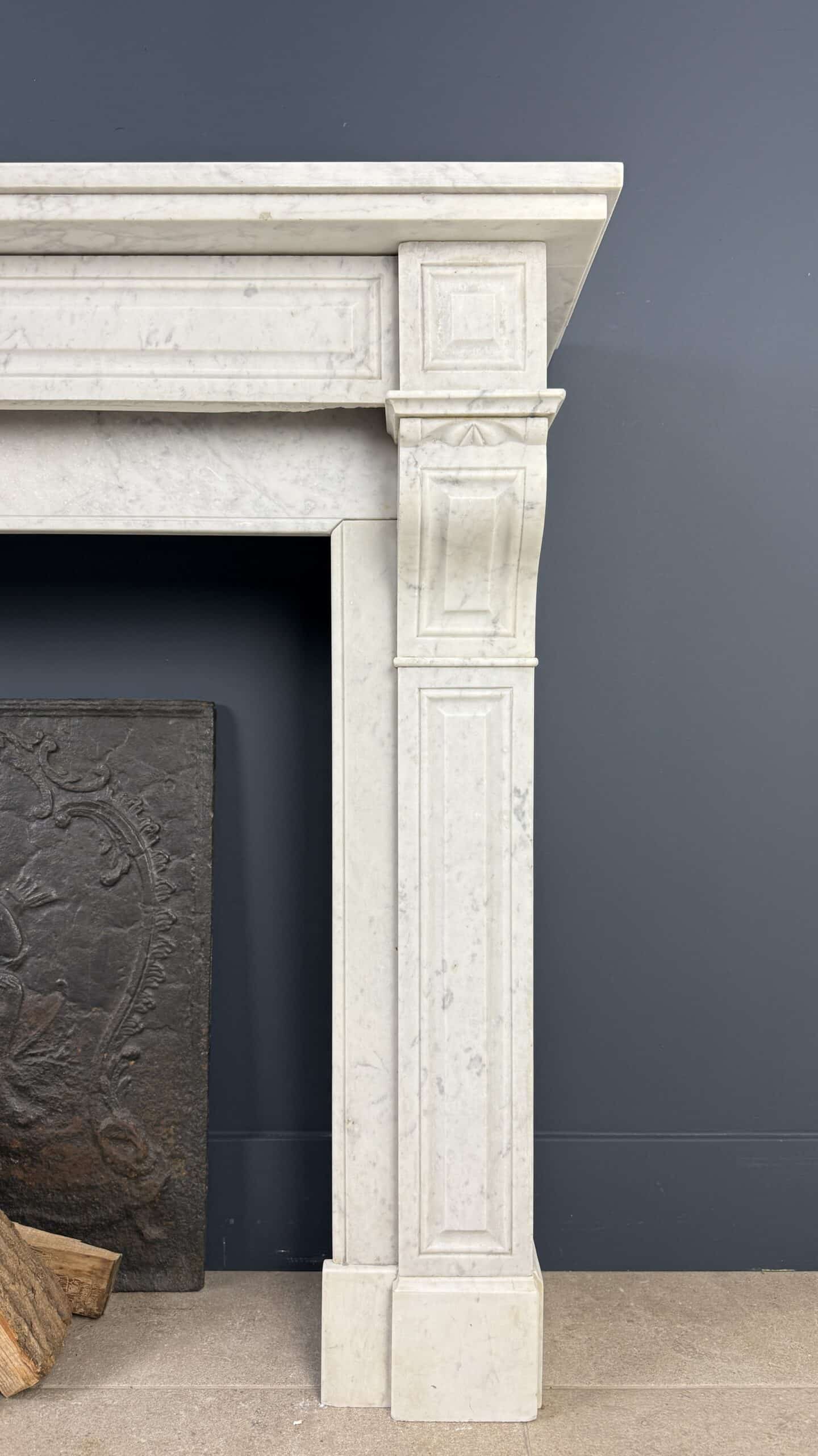 Antieke Schouw Wit Carrara Marmer
