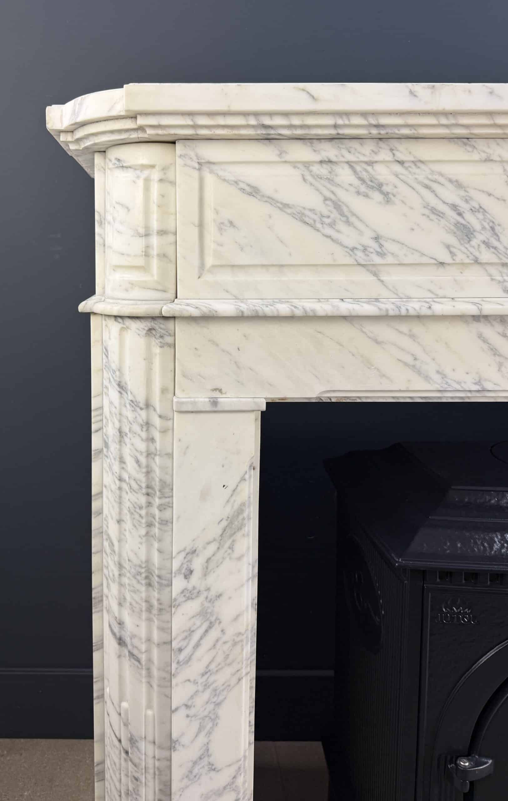Antieke artdeco schouw mantel wit