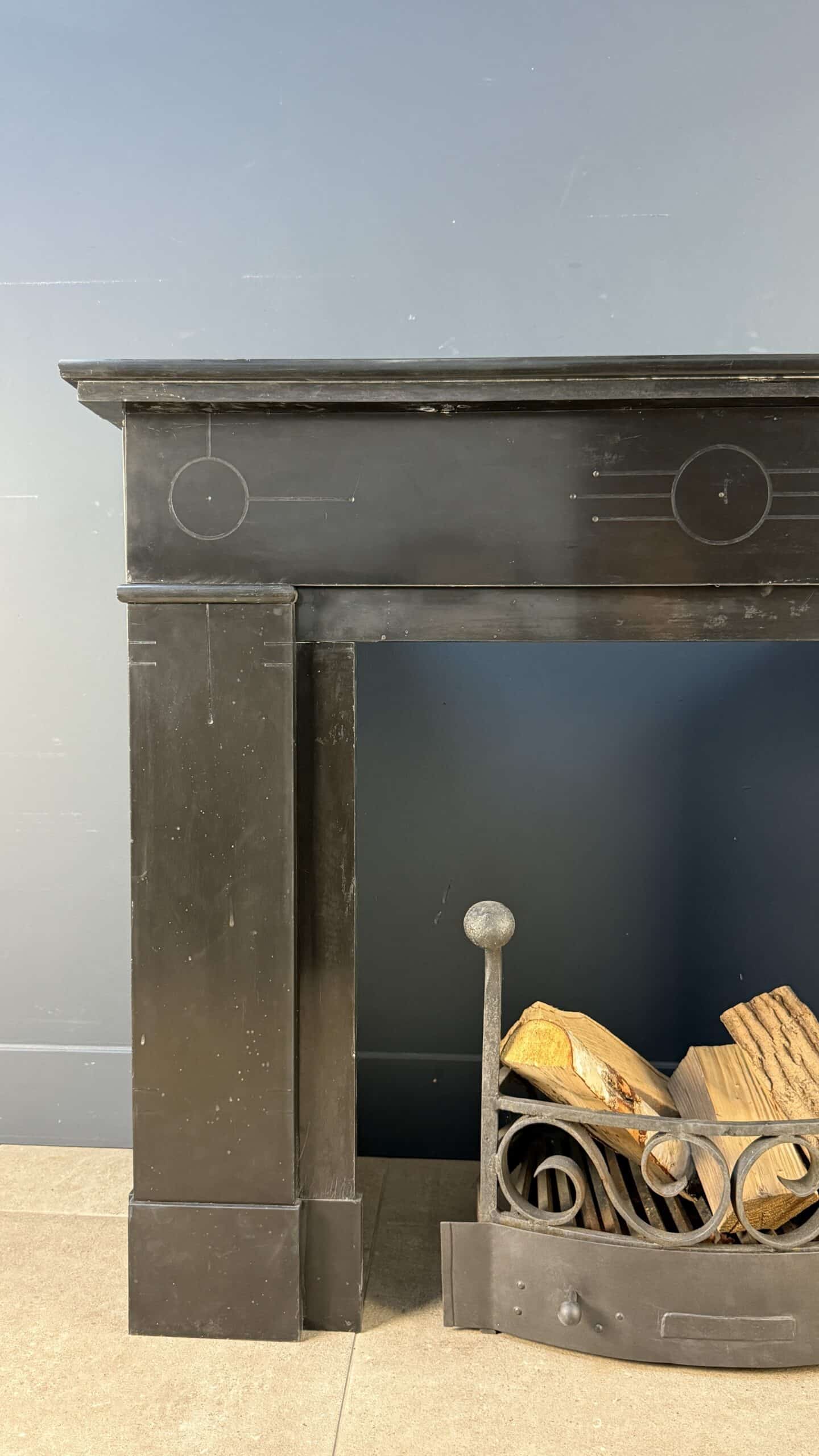 Antiek Schouw Zwart Marmer Ets Mantel
