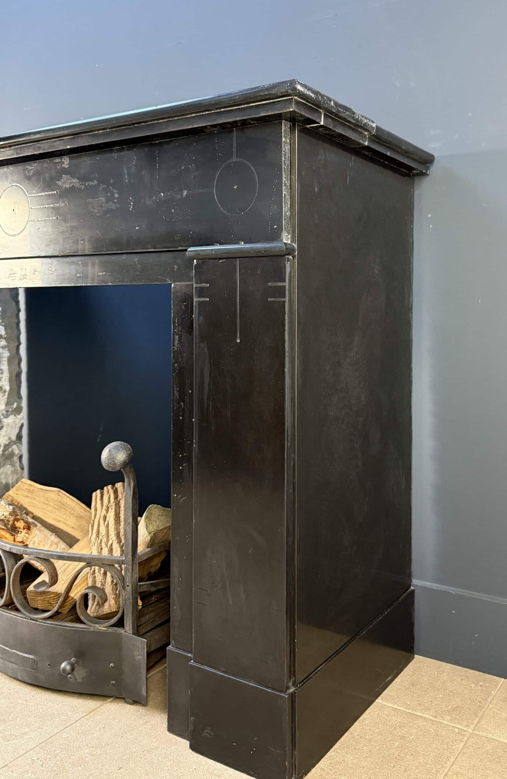 Antiek Schouw Zwart Marmer Ets Mantel