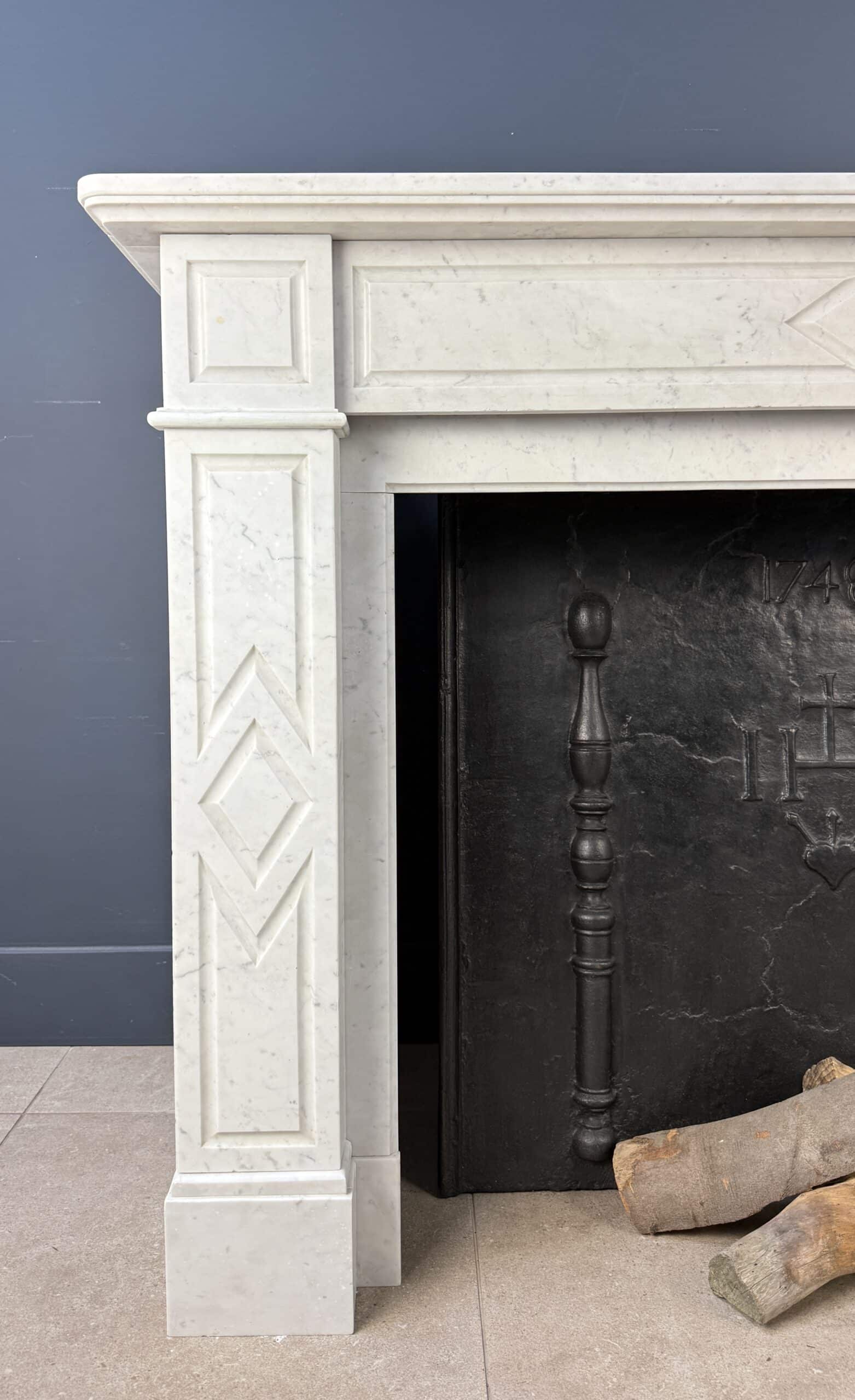 Art deco antieke schouw mantel wit marmer