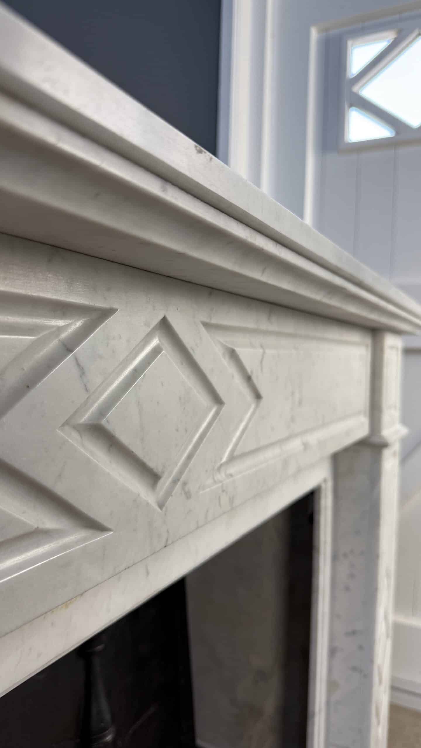 Art deco antieke schouw mantel wit marmer