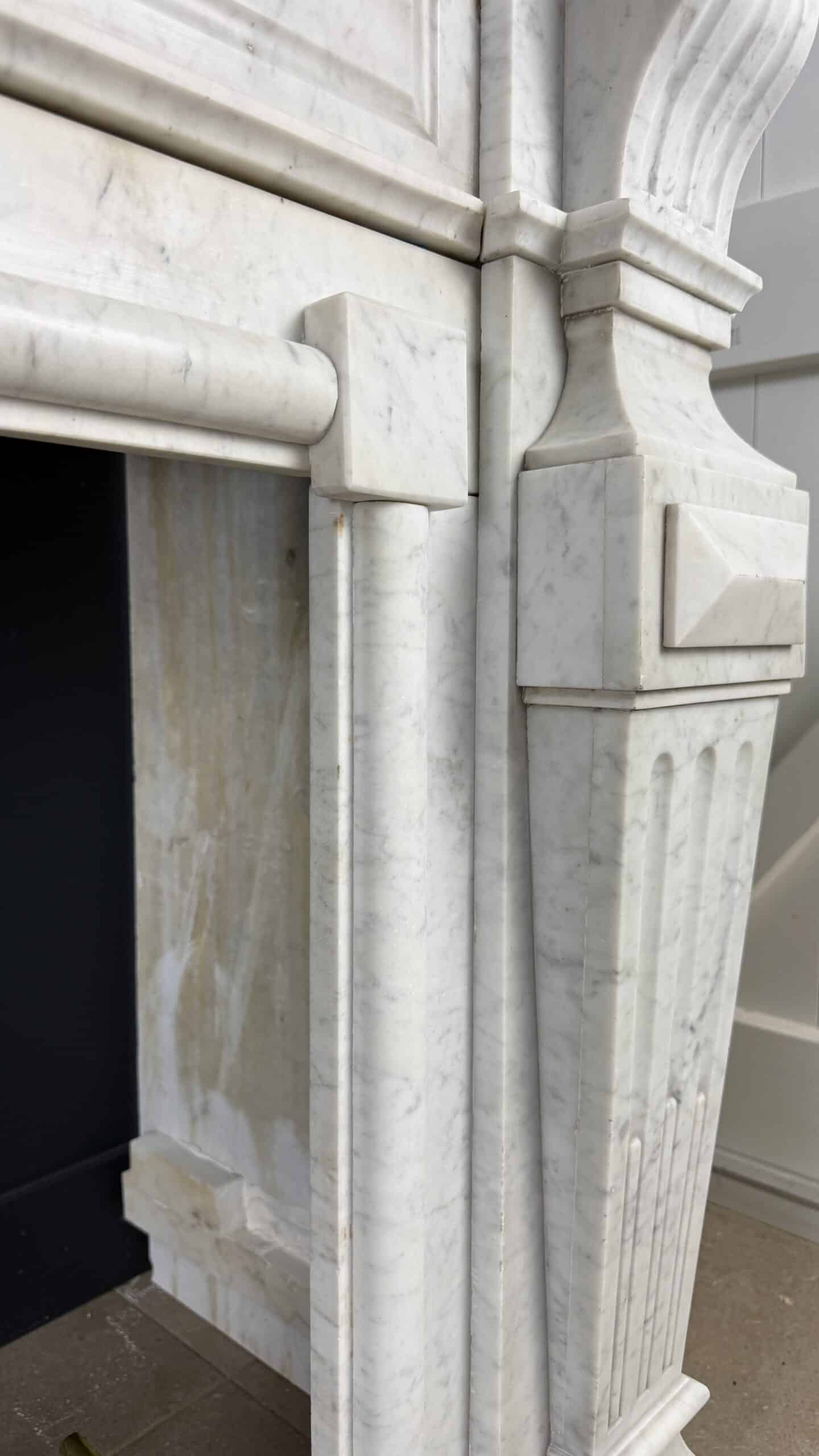 antieke xxl schouw Carrara marmer
